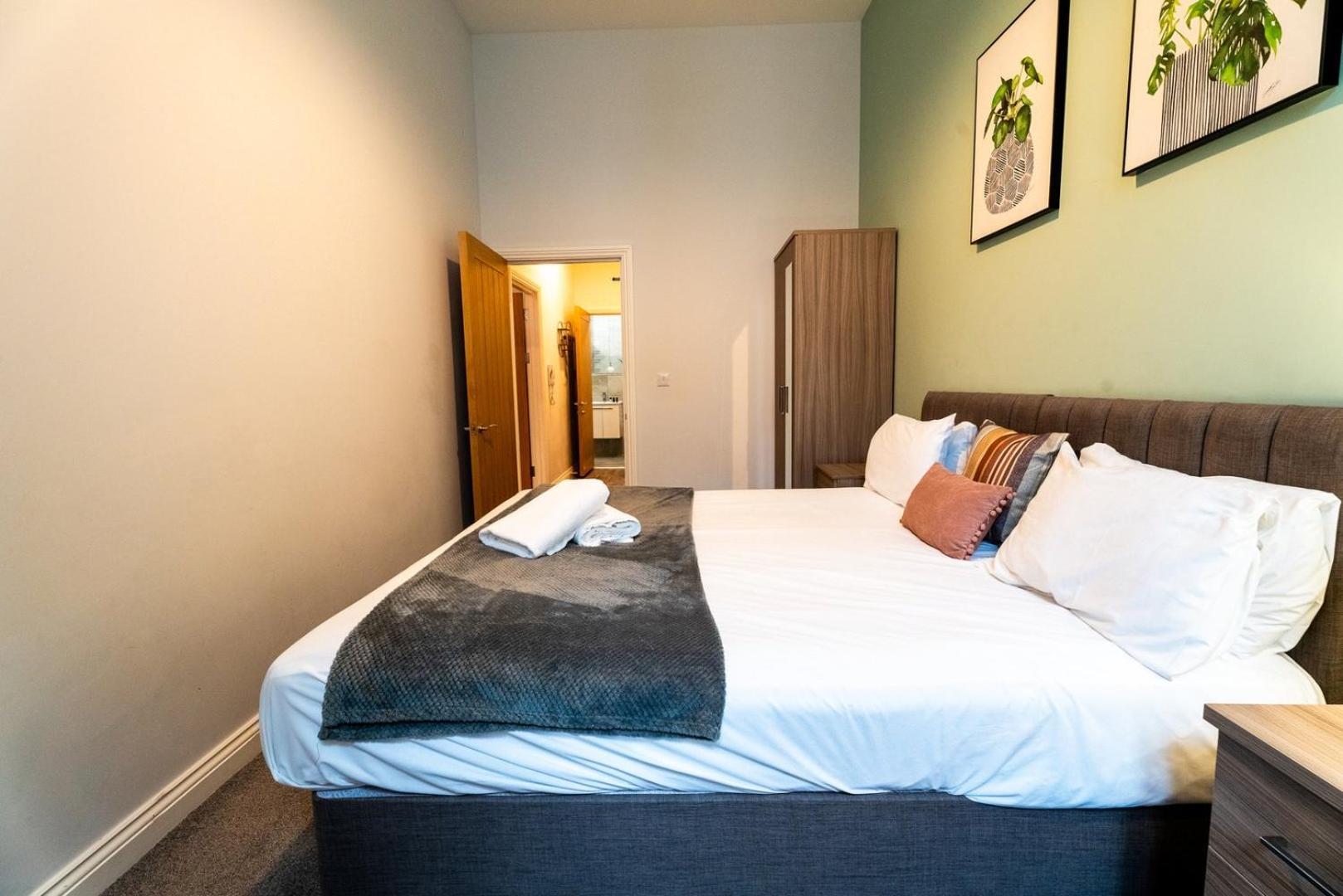 Ferienwohnung Free Parking | Smart Tv | 4 Guests Swansea Exterior foto