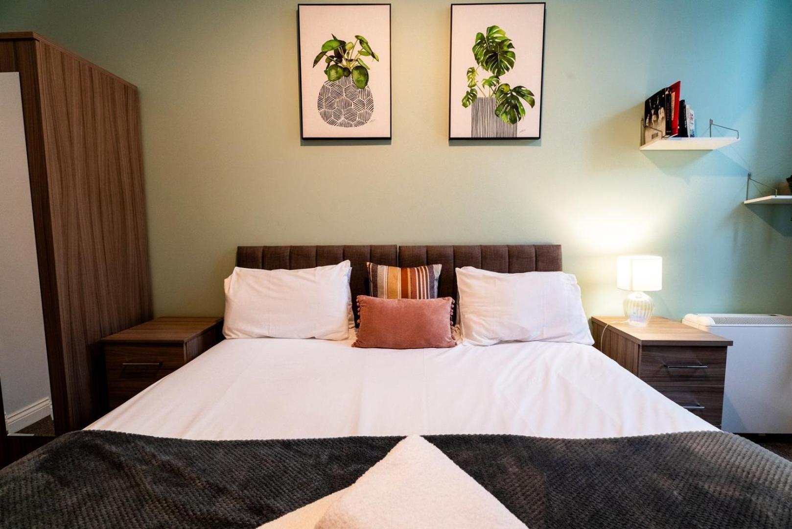 Ferienwohnung Free Parking | Smart Tv | 4 Guests Swansea Exterior foto