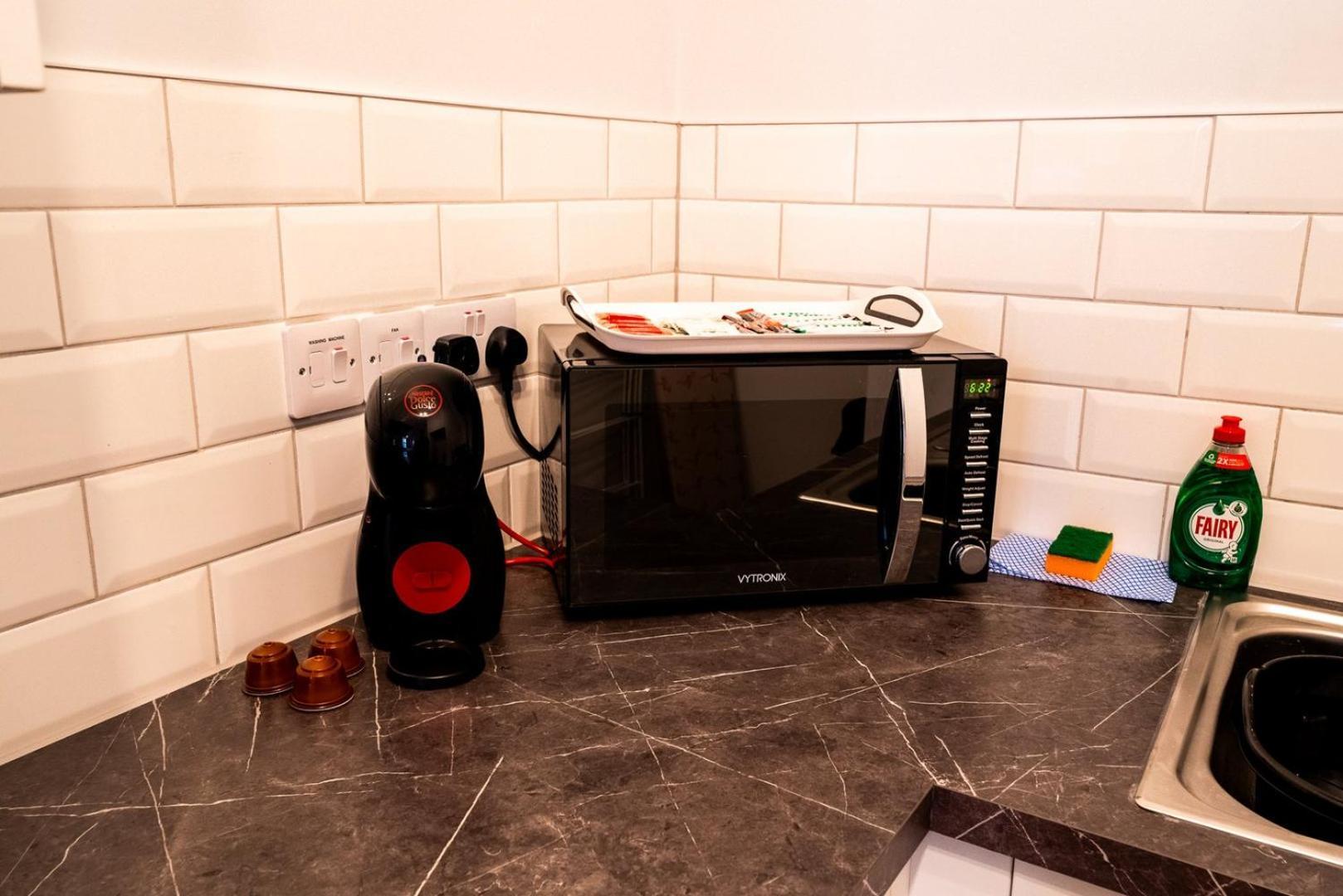 Ferienwohnung Free Parking | Smart Tv | 4 Guests Swansea Exterior foto