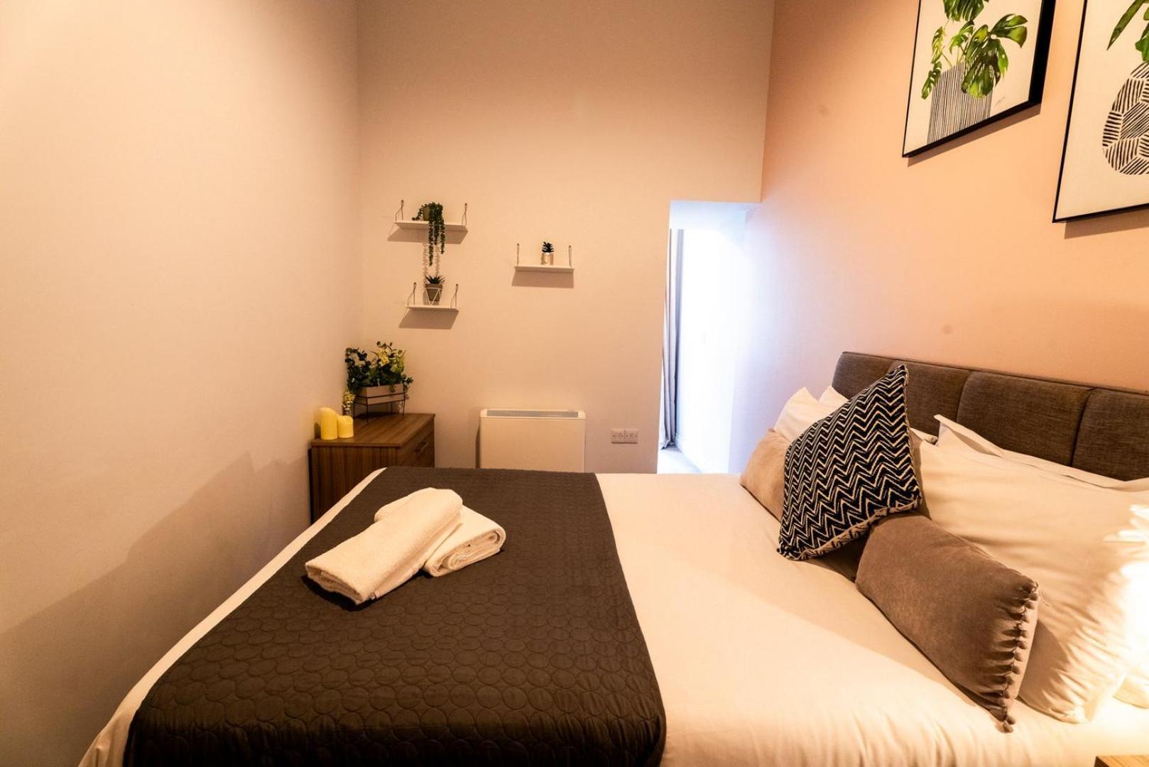 Ferienwohnung Free Parking | Smart Tv | 4 Guests Swansea Zimmer foto
