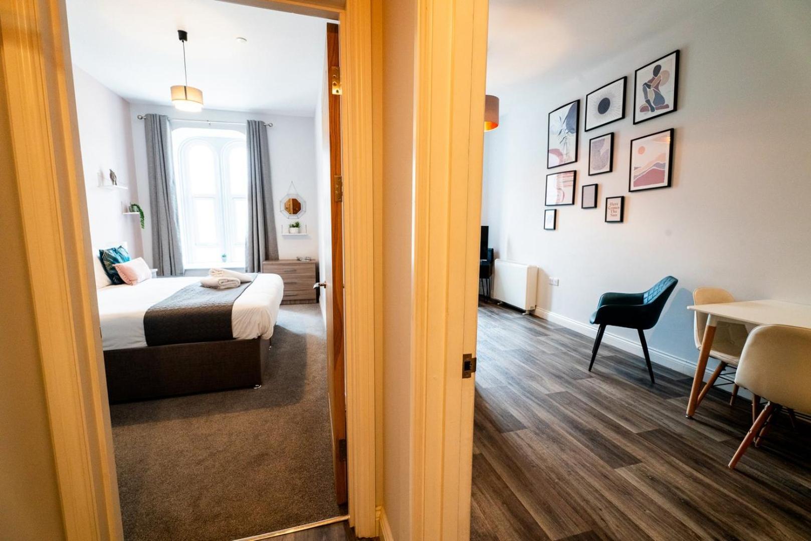 Ferienwohnung Free Parking | Smart Tv | 4 Guests Swansea Zimmer foto