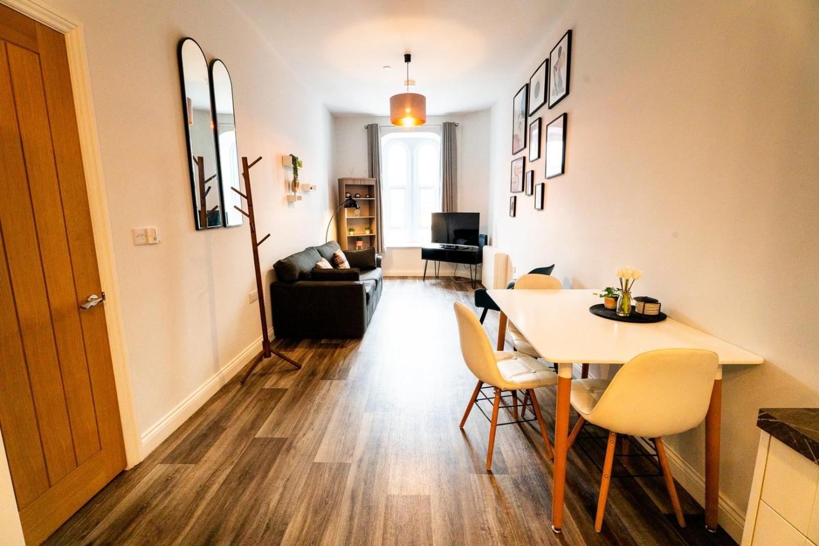 Ferienwohnung Free Parking | Smart Tv | 4 Guests Swansea Zimmer foto